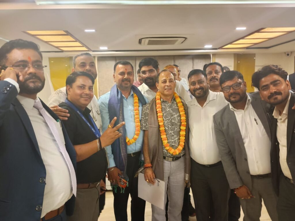 Election result and Certificate distribution of Varanasi Tourism Guild